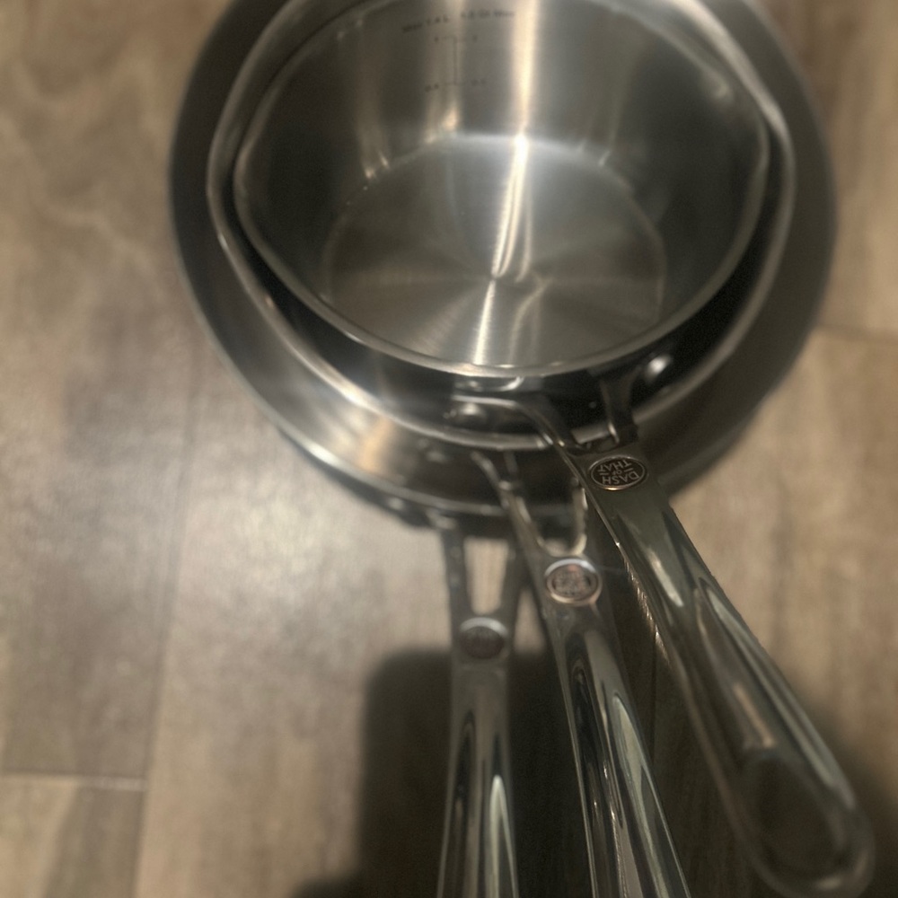 Premium Silver Cookware Set - Picture 3 of 4
